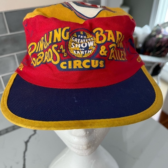 Vintage Ringling Bros Barnum & Bailey Circus Adjustable Pillbox Hat 70's-80's - Picture 1 of 11
